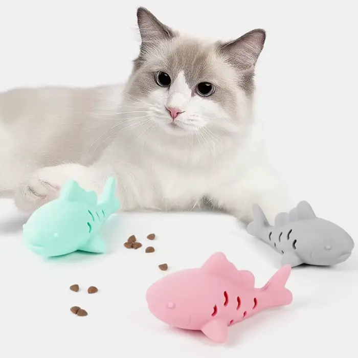 Jouet à mâcher interactif pour chat