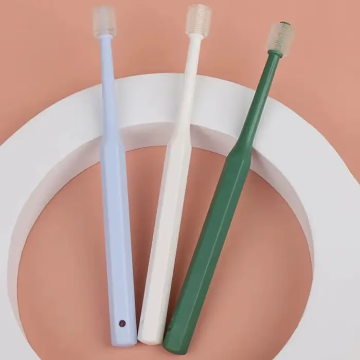 360 degrés brosse à dents pour animaux de compagnie chat