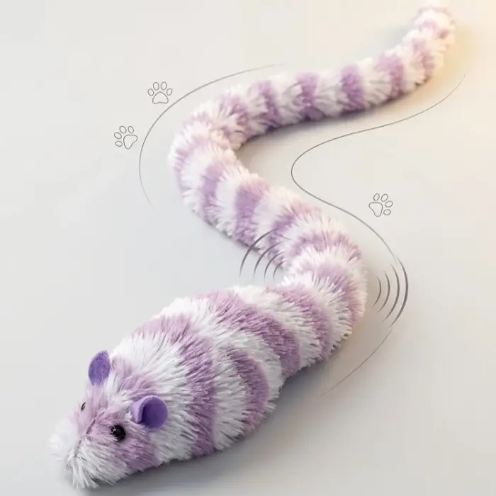 Jouet interactif en peluche pour chat, souris couineuse imitation, résistante aux morsures, pour cha