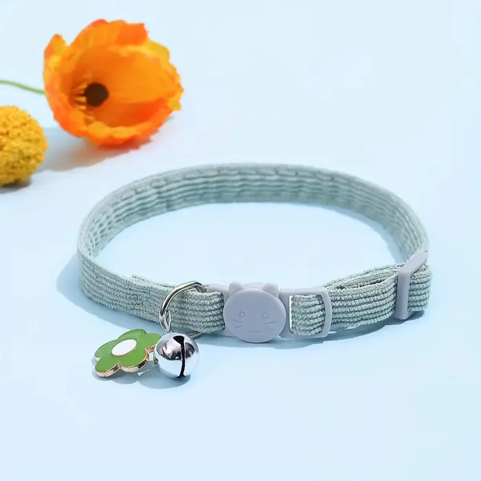 Collier réglable pour chat avec clochette
