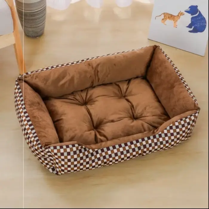 Lit carré pour chiens, accessoires pour animaux de compagnie, canapé-lit apaisant en peluche, coussi