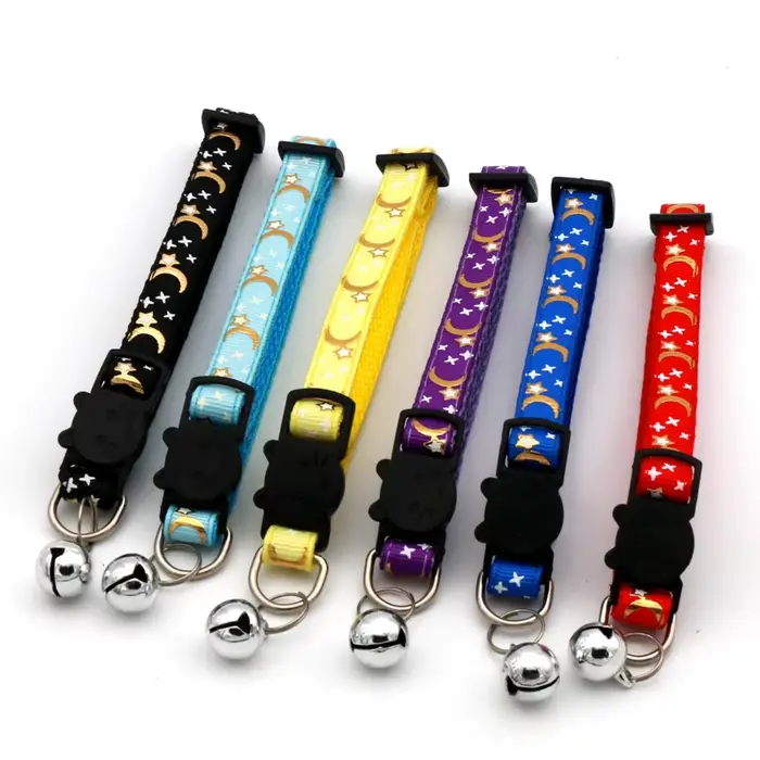 Collier de chat avec cloche dessin animé étoile lune chien chiot chaton collier réglable cloche de s